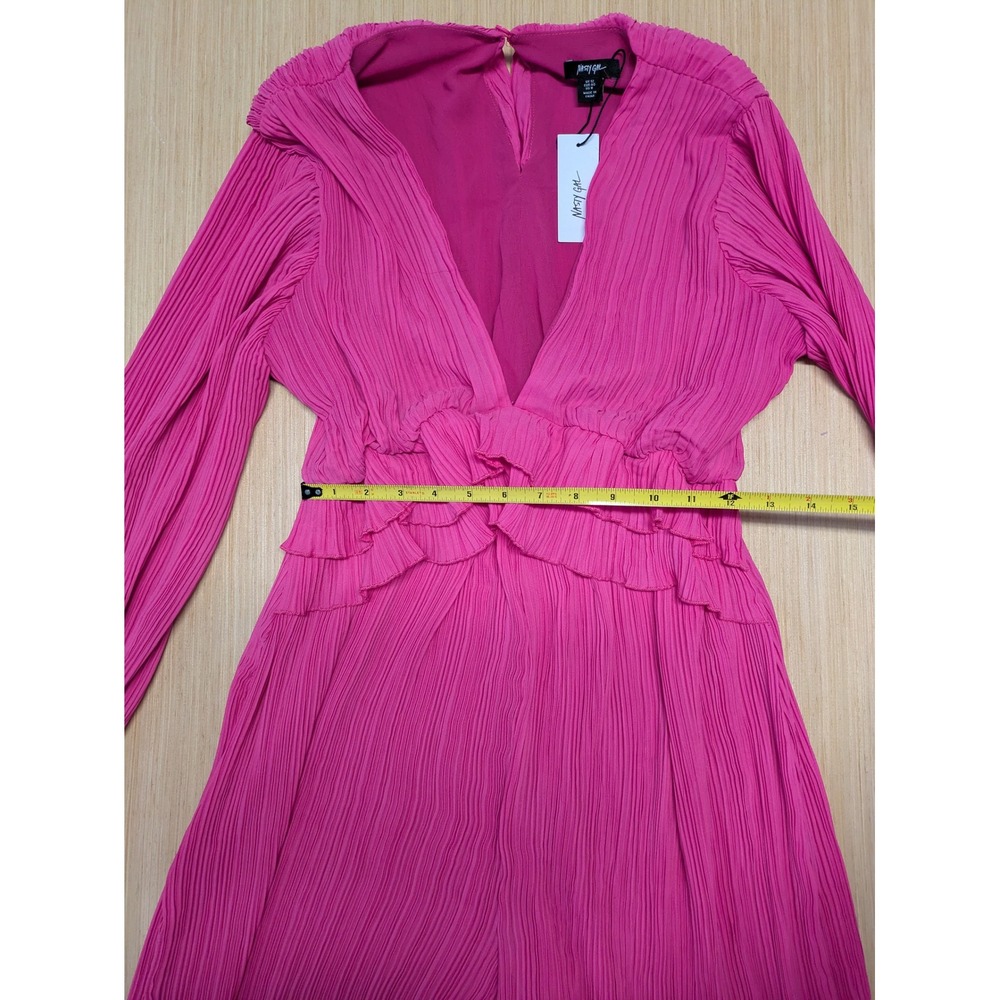 Nasty Gal Petite Pleated Chiffon Wide Leg Jumpsuit Hot Pink V-Neck Size 8 NEW - Picture 4 of 9